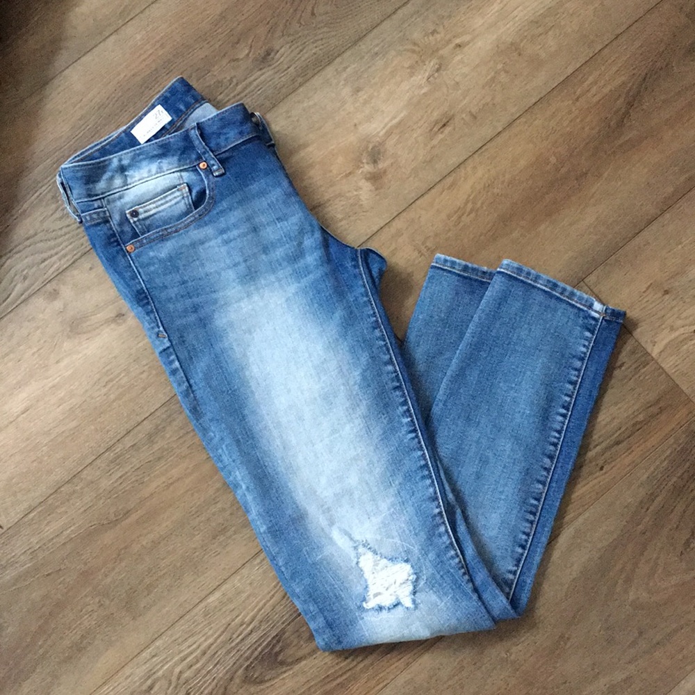 Gap always skinny distressed jeans